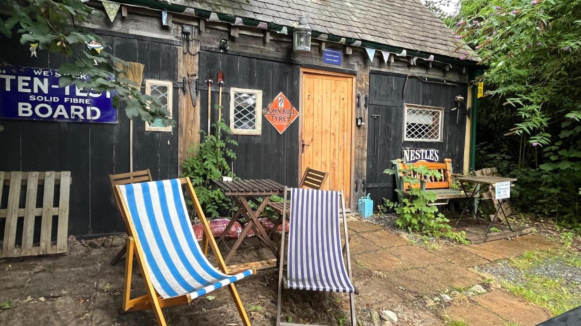 Remarkable Boultons Barn With Hot Tub Newton Abbot Exterior photo